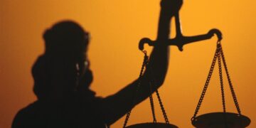 Δίκες εξπρές για 6.000 συμβασιούχους