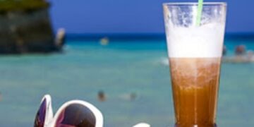 Mέχρι πόσους καφέδες μπορείς να πίνεις κάθε μέρα;