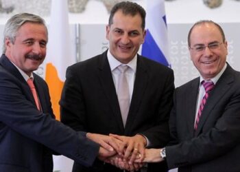 Υπεγράφη η ενεργειακή συμφωνία Κύπρου, Ελλάδας και Ισραήλ