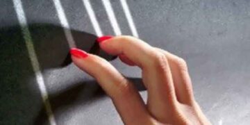 Ανατριχιάζετε ακούγοντας την κιμωλία να σέρνεται στον πίνακα;