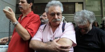 Στη Διαύγεια οι λίστες με τους 2.122 καθηγητές τεχνικής εκπαίδευσης Σε καθεστώς διαθεσιμότητας μπήκε και ο πρόεδρος της ΟΛΜΕ