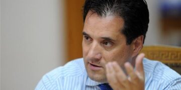 Γεωργιάδης: Εξετάζεται η μετάταξη 6.000 γιατρών του ΕΟΠΥΥ στο ΕΣΥ