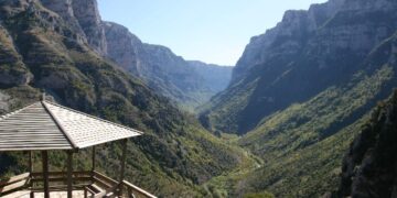 ΣΕΟ Κοζάνης: Εξόρμηση στο φαράγγι του Βίκο