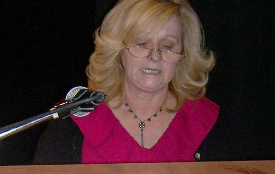 ΑΝΤΩΝΙΑ ΧΟΛΜΠΑ: Η Λαϊκή Συσπείρωση καταψηφίζει τις προγραμματικές Συμβάσεις