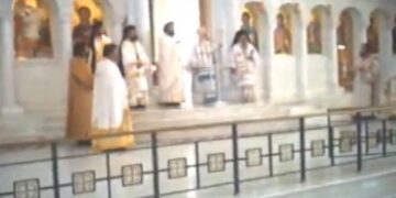 Δραματική έκκληση του Αρχιεπισκόπου Αλβανίας «Ξαναζούμε τον εφιάλτη του 1967»