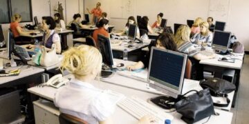 ΑΓΩΝΑΣ ΔΡΟΜΟΥ Διαθεσιμότητα: Ποιοι υπάλληλοι γλιτώνουν την απόλυση