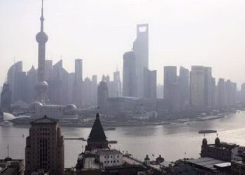 Τέσσερις δικαστές σε διαθεσιμότητα μετά από ροζ βίντεο στο Διαδίκτυο