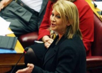 Nέα αντάρτικα: “Όχι” από Ρήγα και Βούλτεψη στην άρση των πλειστηριασμών