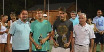 Νικητής σε τρία συνεχόμενα tennis- Europe ο Στάθης Τσιρανίδης.