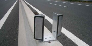 ΣΤΟΝ ΚΑΘΕΤΟ ΑΞΟΝΑ ΣΙΑΤΙΣΤΑΣ – ΚΡΥΣΤΑΛΛΟΠΗΓΗΣ: Τροχαίο με 3 τραυματίες