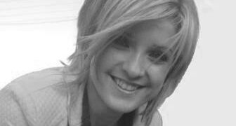 Η παιδεία σε «κώμα» και ο καβγάς για τη «νεκρή» γλώσσα!