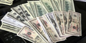 200 δις οι καταθέσεις Ελλήνων στην Ελβετία