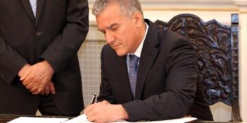 Πρόταση-βόμβα από τον Βολουδάκη για το εκλογικό σύστημα!