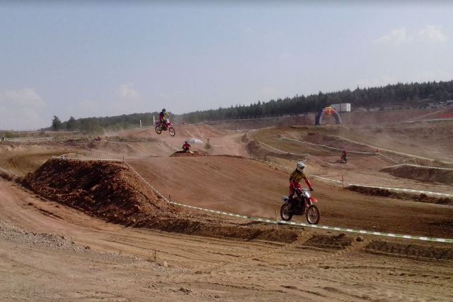 Εντυπωσιακοί αγώνες motocross στον Άγιο Χριστόφορο Εορδαίας