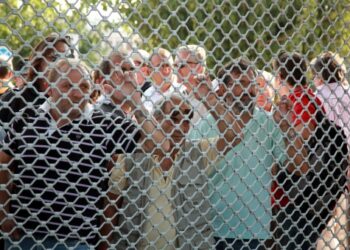 Κι όμως είναι αλήθεια! Υπάρχουν ακόμα και τώρα 258 άτομα που λαμβάνουν πάνω από 7 συντάξεις το μήνα