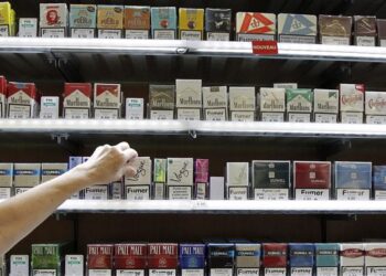 Αυξάνεται από σήμερα η τιμή των τσιγάρων