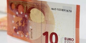 Αυτό είναι το νέο 10ευρω! (ΦΩΤΟ, VIDEO)