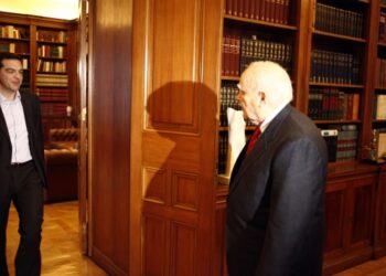 Παπούλιας σε Τσίπρα: Θα εξαντλήσω την θητεία μου