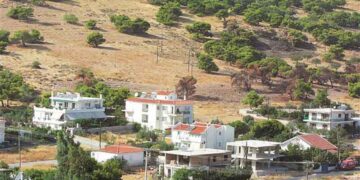 Αυθαίρετα: Ποιοι γλιτώνουν το μισό πρόστιμο