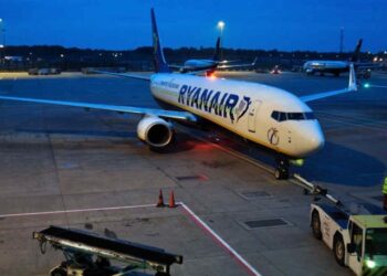 Η Ryanair προσγειώνεται στην Ελλάδα με… 2.800 προσλήψεις