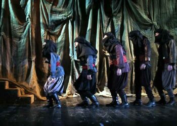 ΔΗΠΕΘΕ Κοζάνης: «Χίλιες και μία νύχτες» παιδική και εφηβική σκηνή