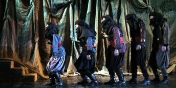 ΔΗΠΕΘΕ Κοζάνης: «Χίλιες και μία νύχτες» παιδική και εφηβική σκηνή