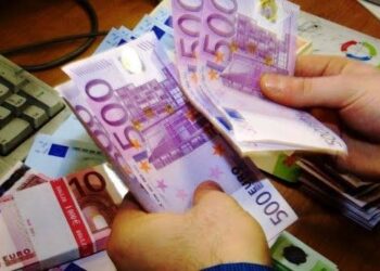 Δεν πλήρωσαν τα τέλη του 2014 95.000 ιδιοκτήτες ΙΧ