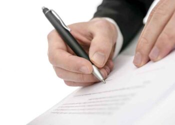 Τα πάνω κάτω σε ασφαλιστήρια συμβόλαια και ασφάλιστρα