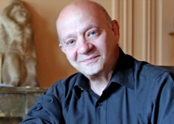 Το ΥΜΑΘ βραβεύει τον σκηνοθέτη Γιάννη Ιορδανίδη για την προσφορά του στον πολιτισμό