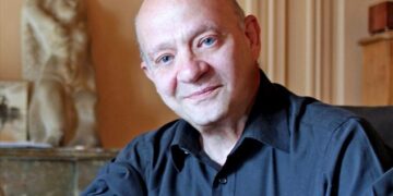 Το ΥΜΑΘ βραβεύει τον σκηνοθέτη Γιάννη Ιορδανίδη για την προσφορά του στον πολιτισμό