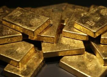 Ακόμα πλουσιότεροι το 2013 οι 300 πιο πλούσιοι