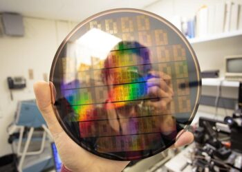 Επανάσταση στις ασύρματες επικοινωνίες υπόσχεται τσιπ από γραφένιο της ΙΒΜ