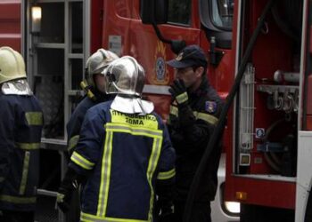 Τραγωδία: Τρεις νεκροί μεταξύ των οποίων ένα παιδί από πυρκαγιά σε διαμέρισμα