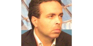 Ν. Λυγερός: Η ουσία της εμπάθειας