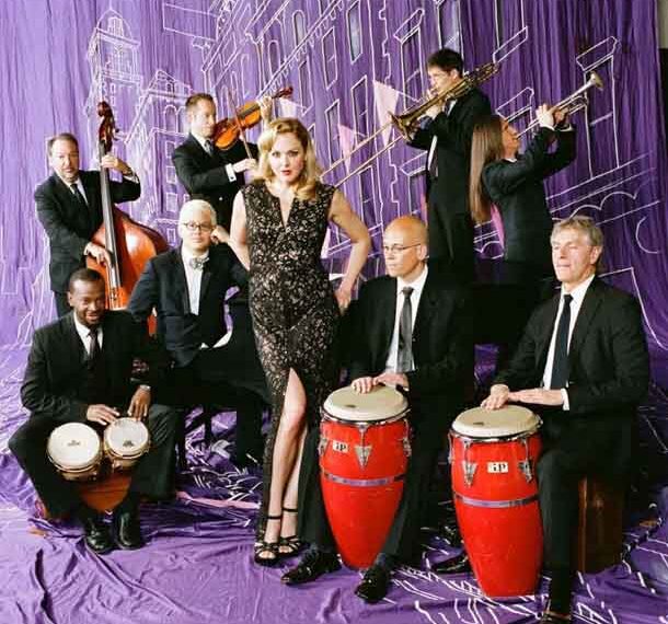 Οι Mουσικές Επιλογές του e-ptolemeos.gr, Pink Martini (with singer Storm Large) – Amado Mio