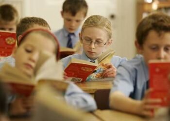 Με βήμα ταχύ σβήνουν οι παιδικές αναμνήσεις μετά τα επτά