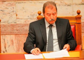 Σκοπιανός βουλευτής αποκάλεσε “Μακεδονία” τα Σκόπια … μέσα στη Βουλή