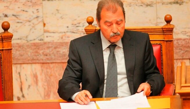 Σκοπιανός βουλευτής αποκάλεσε “Μακεδονία” τα Σκόπια … μέσα στη Βουλή