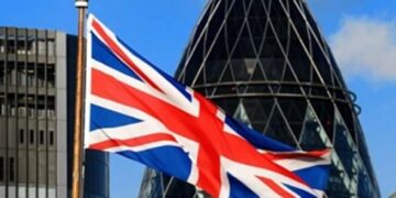 Βρετανία: Περικοπές 30 δισ. ευρώ στις δημόσιες δαπάνες