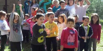 Παιχνίδι από τους λιλιπούτειους μαθητές του "Α μπε μπα μπλομ" στην Κοζάνη!