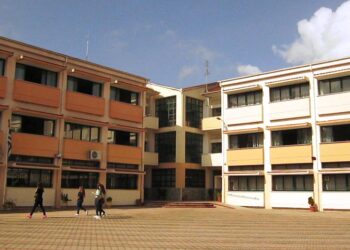 Πρωτόδικη δικαίωση για τους σχολικούς φύλακες της Πτολεμαΐδας