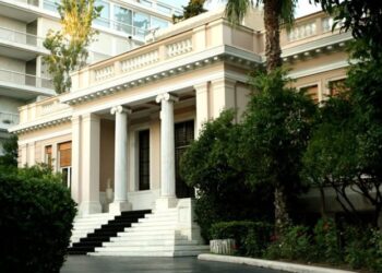 Τι κρύβει η αιφνιδιαστική κίνηση για ψήφο εμπιστοσύνης