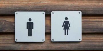 Πώς θα προστατευθείτε από τα μικρόβια στις κοινόχρηστες τουαλέτες