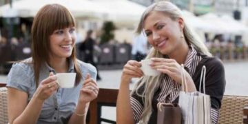 Στιγμιαίος καφές: Πειράζει τελικά το στομάχι;