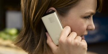 ΕΛ.ΑΣ.: Σε ισχύ το “μπλοκάρισμα” των κλεμμένων κινητών