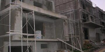 Συνεχίζεται η υποβολή αιτήσεων για το ειδικό εποχικό επίδομα των οικοδόμων