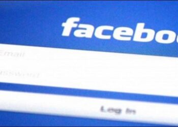 Το Facebook «μπλοκάρει» χρήστες και απαιτεί αντίγραφο ταυτότητας