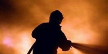 ΤΩΡΑ-Λεωφορείο έπεσε σε χαράδρα και έπιασε φωτιά