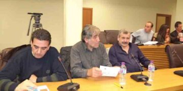 Στάσιμο το έργο αποχέτευσης στο Μαυροδένδρι: Αδυναμία δηλώνει ο εργολάβος – Ανησυχούν κάτοικοι και Δημοτική αρχή