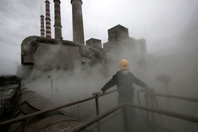 Η Εργατική Αλληλεγγύη για το… “μεροκάματο του τρόμου”